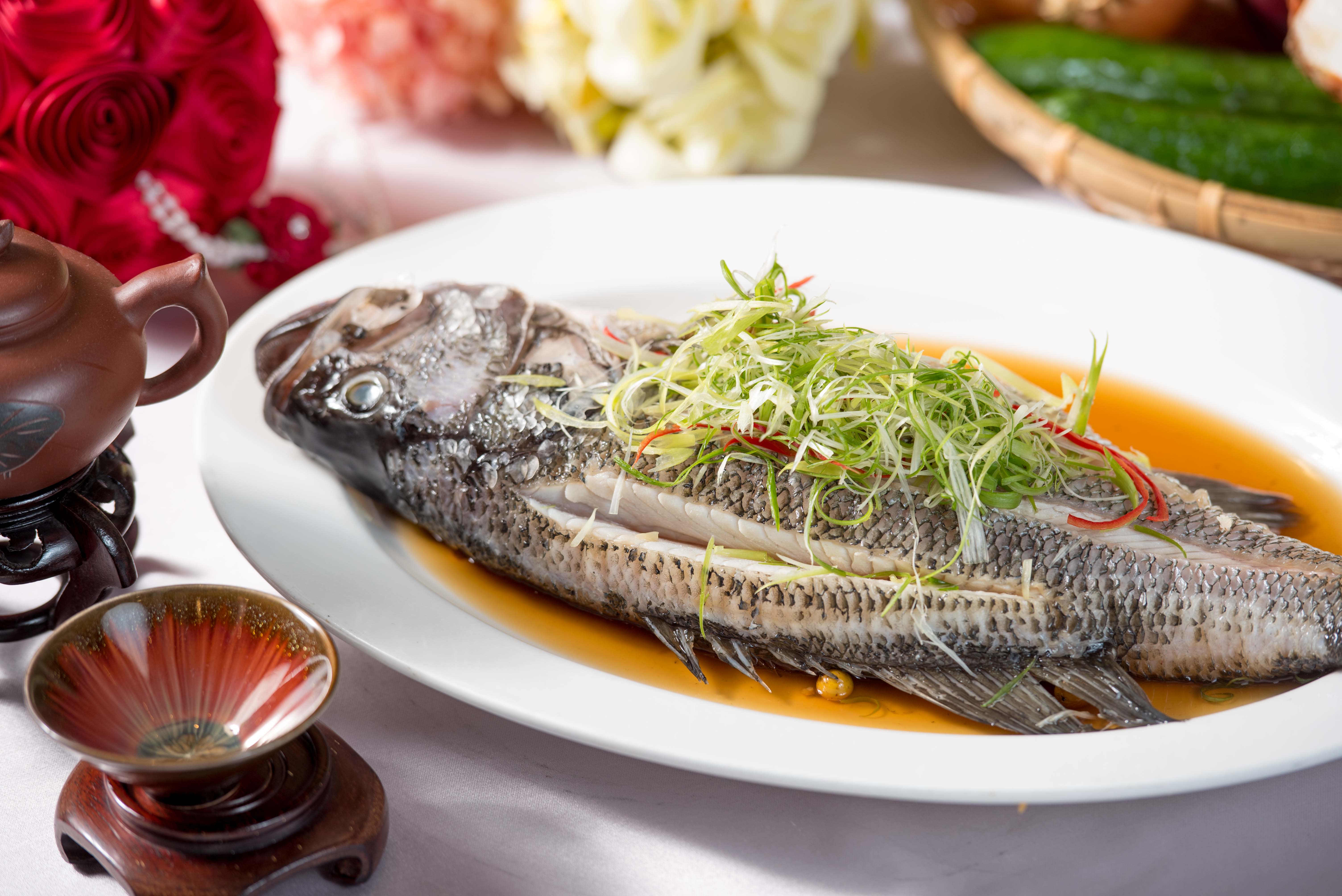 爱恋一生婚宴专案 $10800 - 福宴馆(福利川菜) - 幸福, 就是把心放在